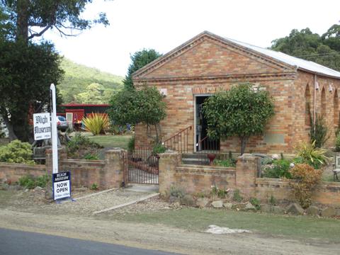 Bligh Museum of Pacific Exploration