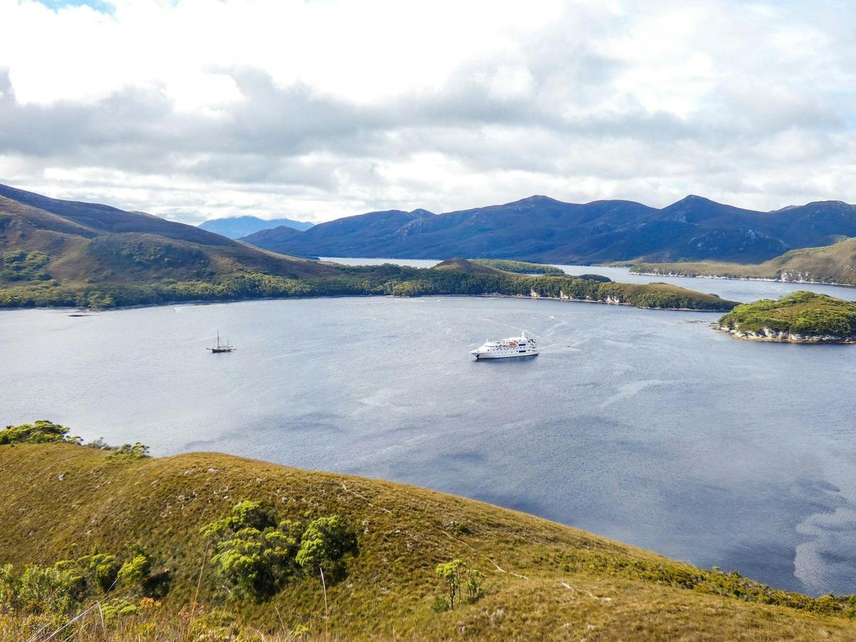 Tasmanian Coastal Discovery
