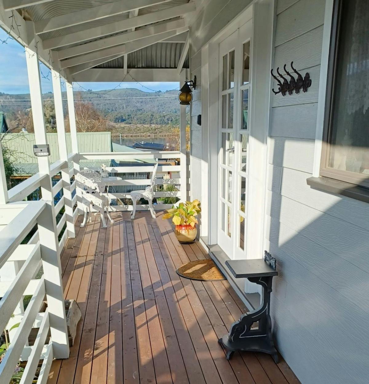 Verandah Private entrance