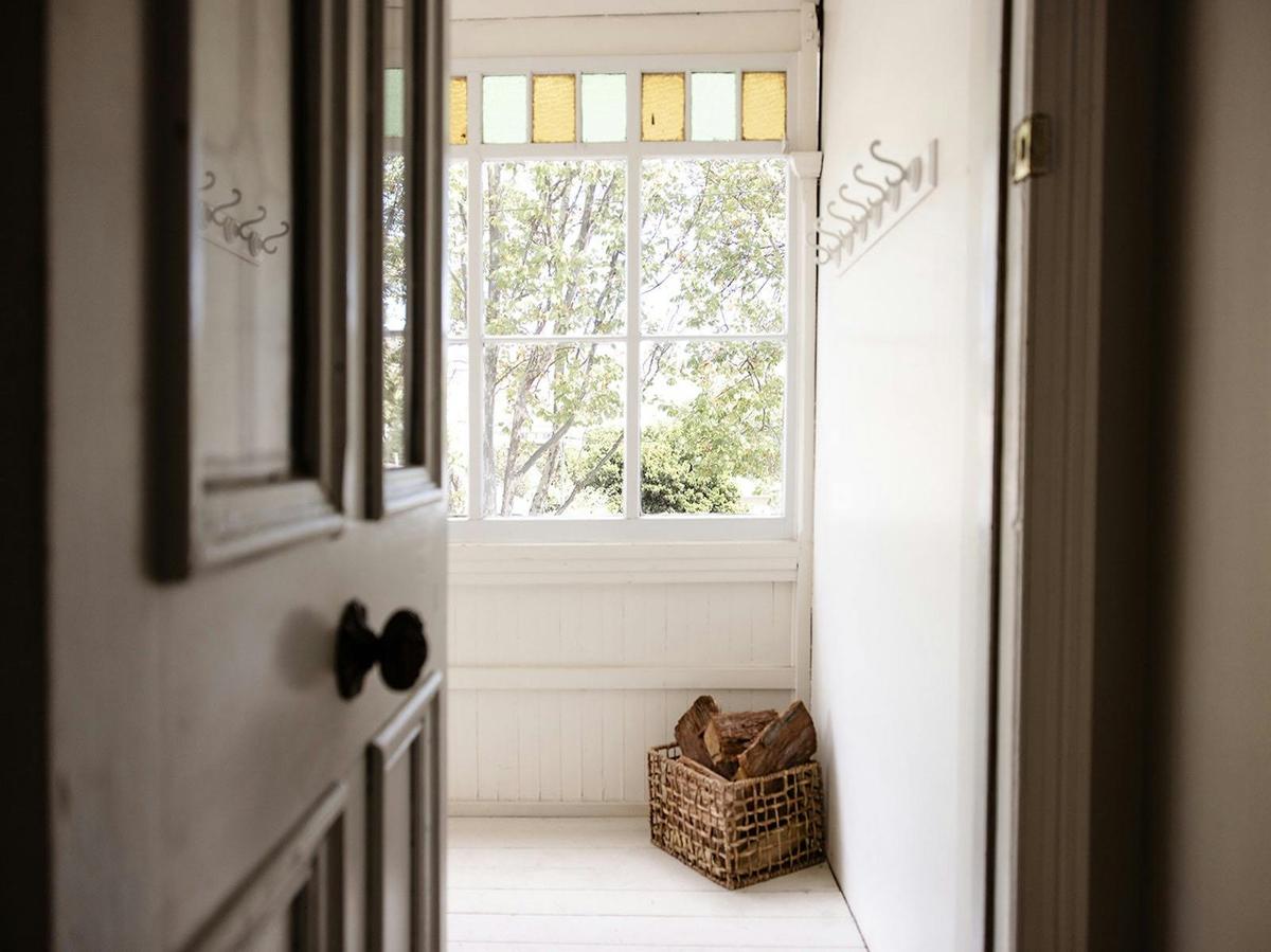 Entry way of Cottage on Quayle