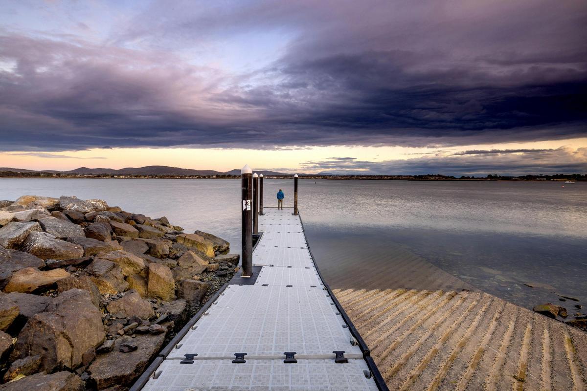 Boat ramp 2 mins from Park