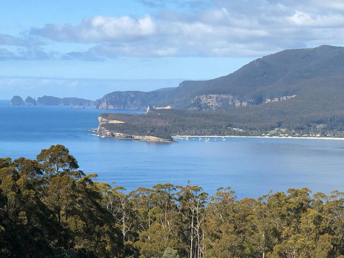 Eagle Hawk Neck Lookout