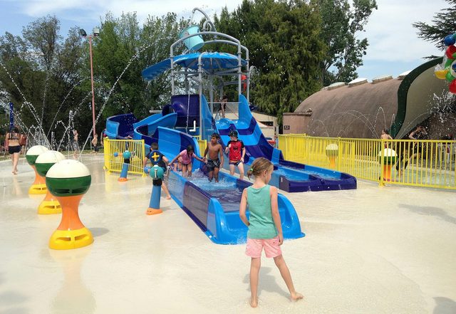 Queanbeyan Pool and Aquatic Centre