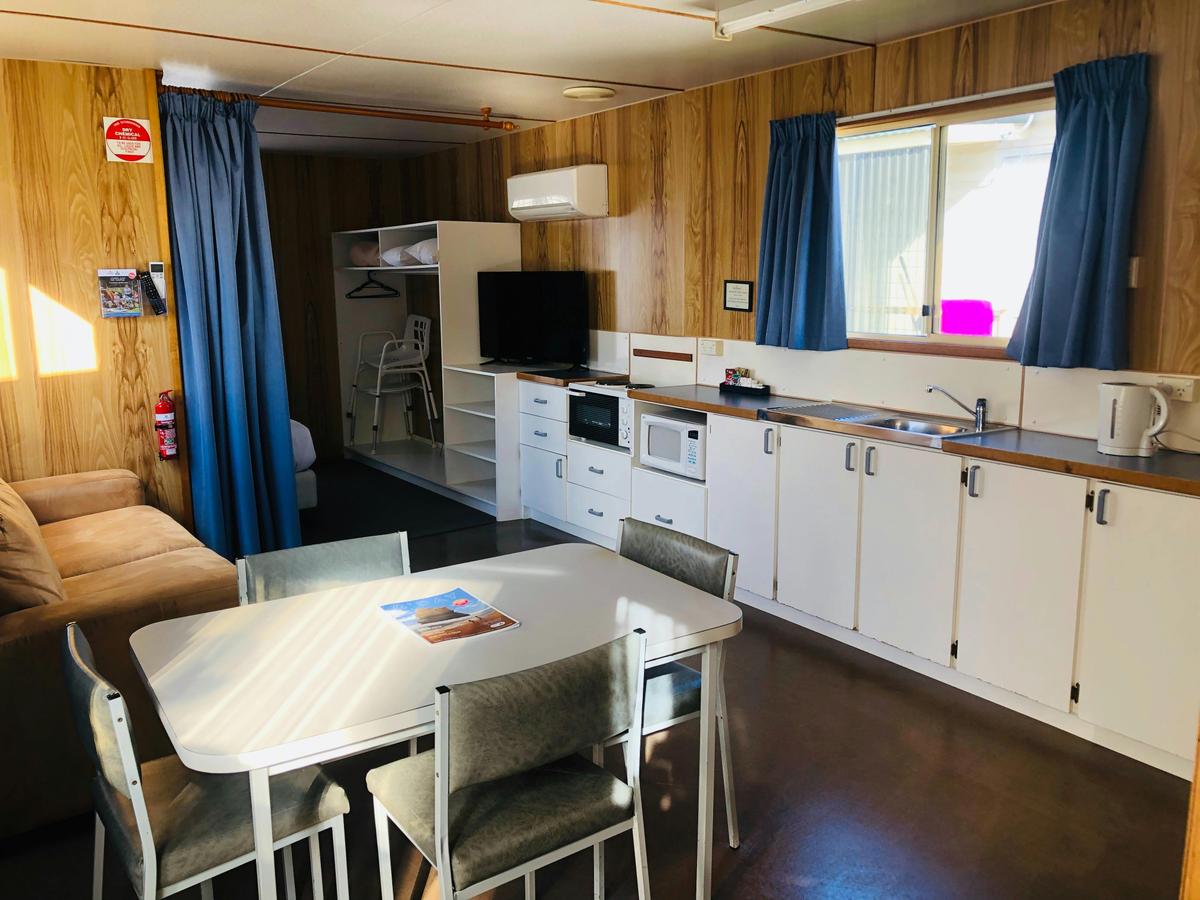 Standard Access Cabin