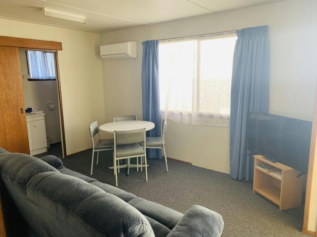 Standard Cabin - Sleeps 4
