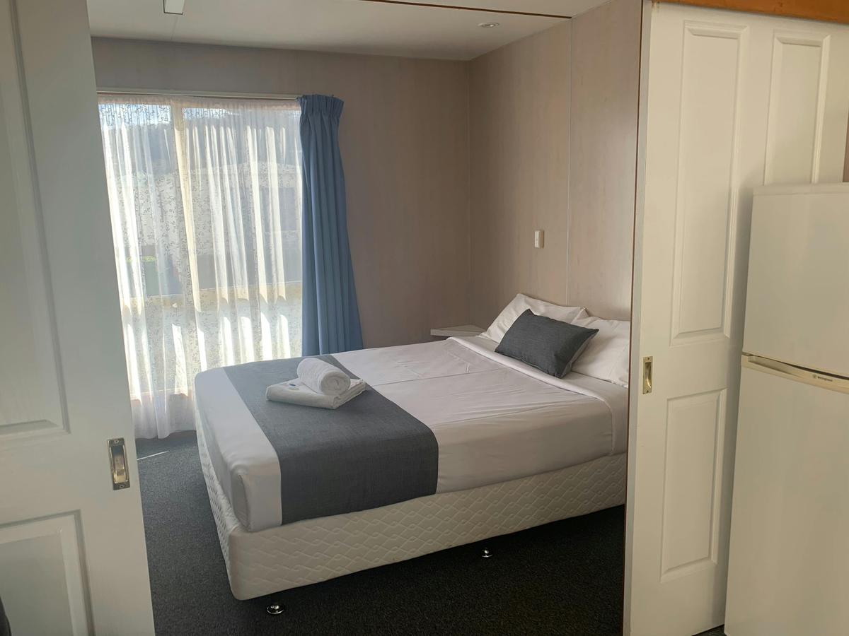 Standard Cabin - Sleeps 6