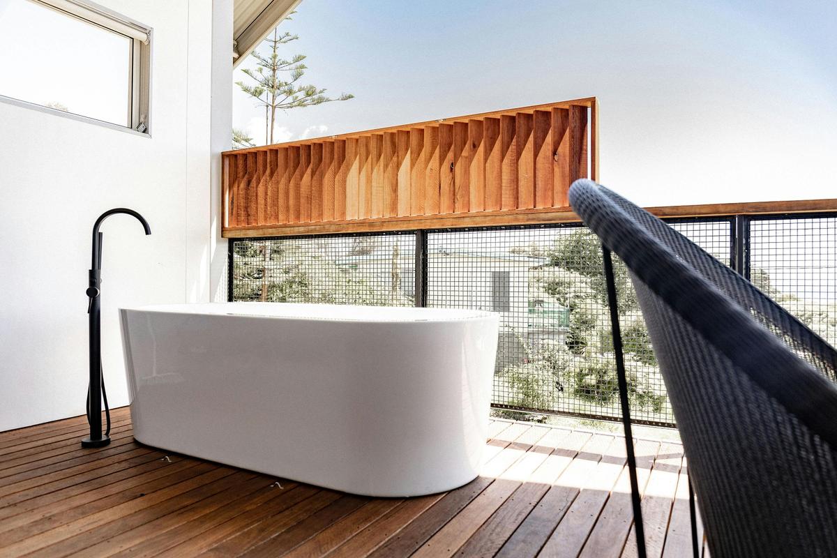 Outdoor Bath