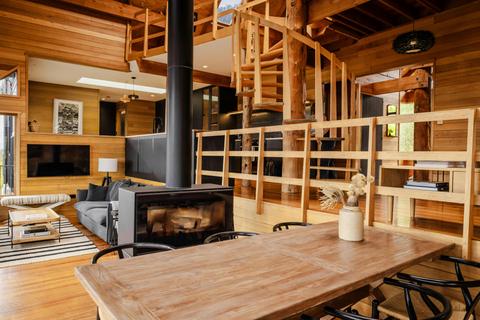 Esk Treehouse