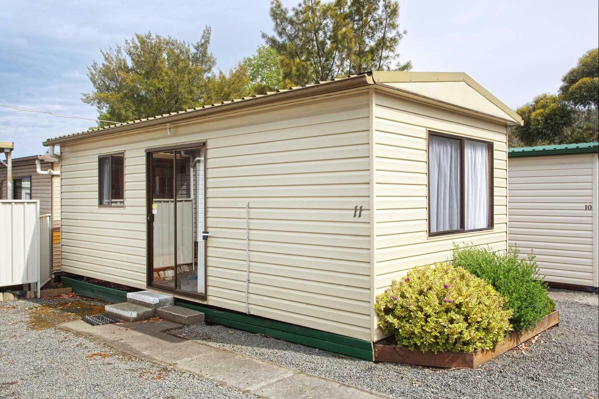Economy Studio Cabin - Sleeps 4