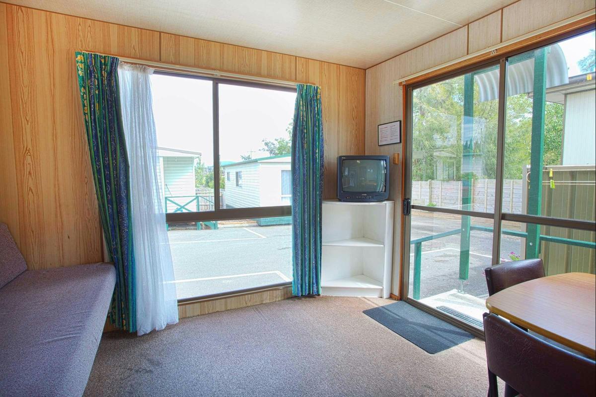 Economy Cabin - Sleeps 2