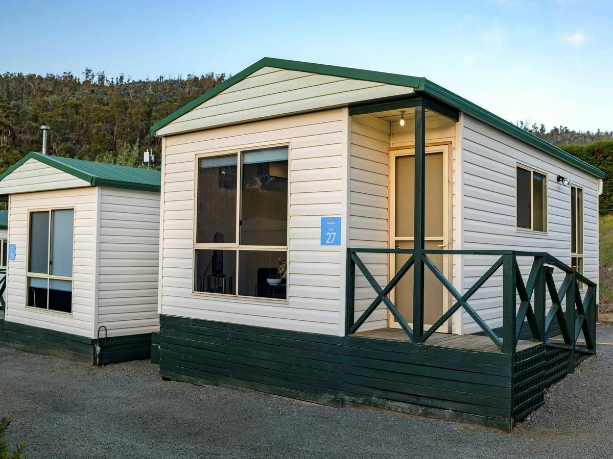 Superior Spa Cottage - Sleeps 2