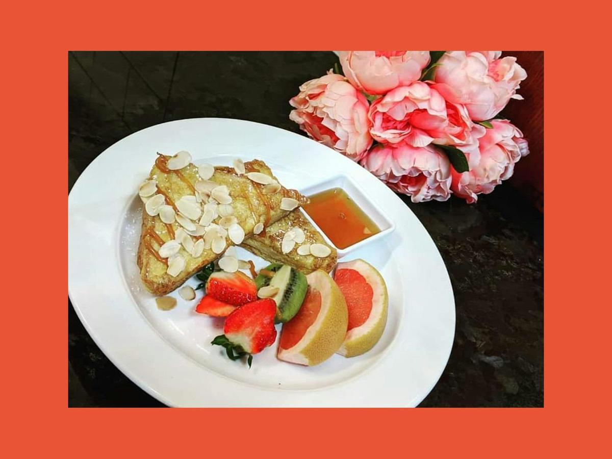 Fruit and pastry