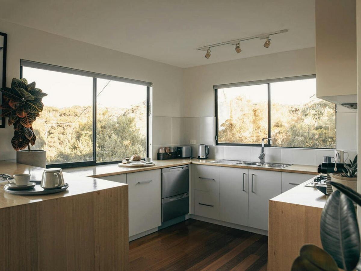 Kitchen - Fully equipped with coffee pod machine