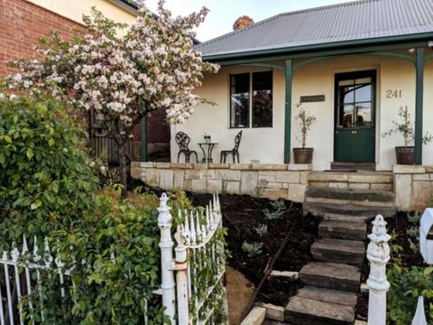 Bostane Cottage