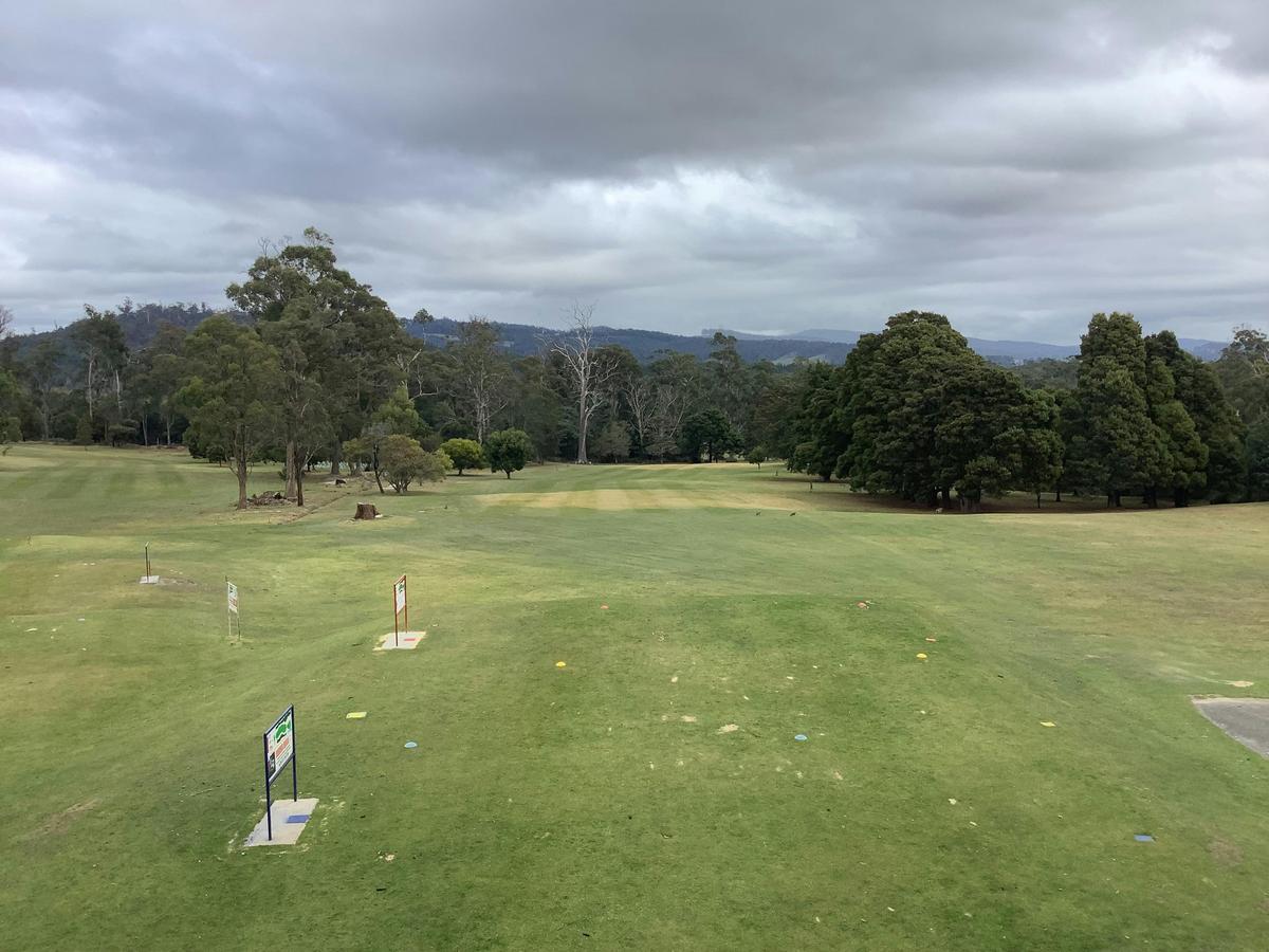 1st Hole