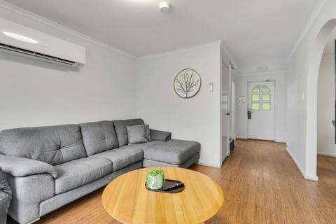 Three Bedroom Courtyard Apartment
