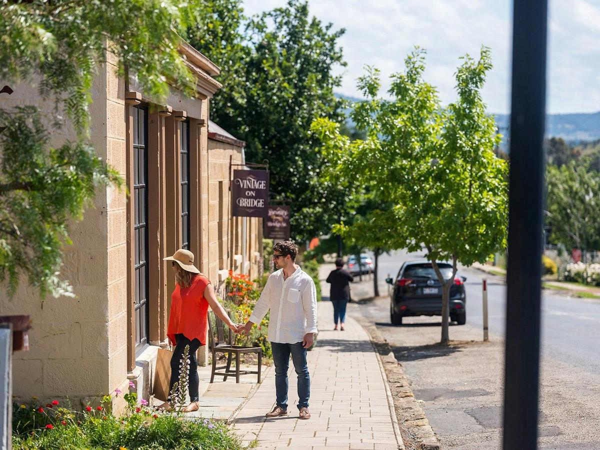 Richmond Village Tour