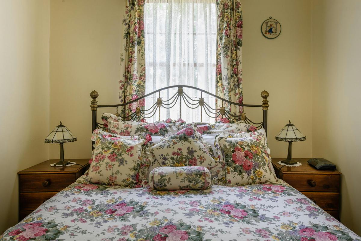 Bedroom Sargeants Cottage