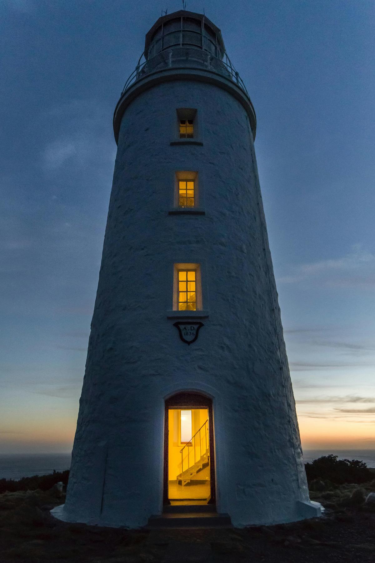 Cape Bruny Lighthouse Sunset Tour
