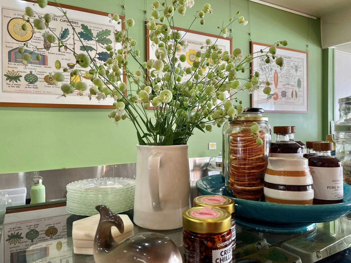 Counter at Feast