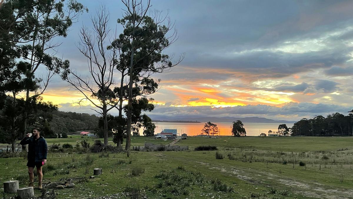 Bruny Island Bush Camp