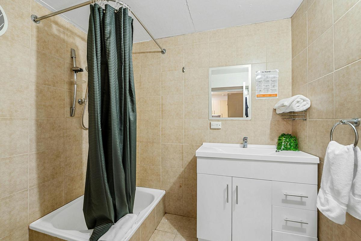 One Bedroom Apartment