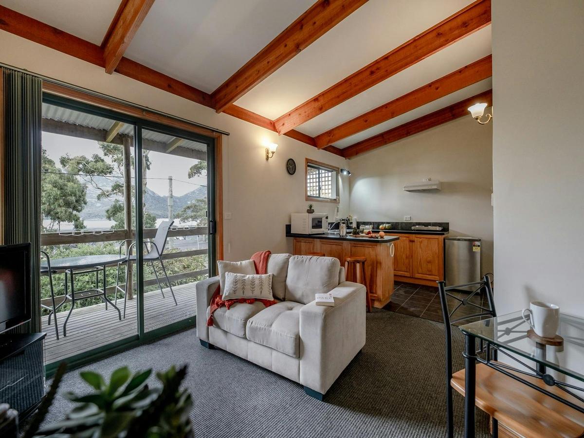 Freycinet Cottage 1 and 2