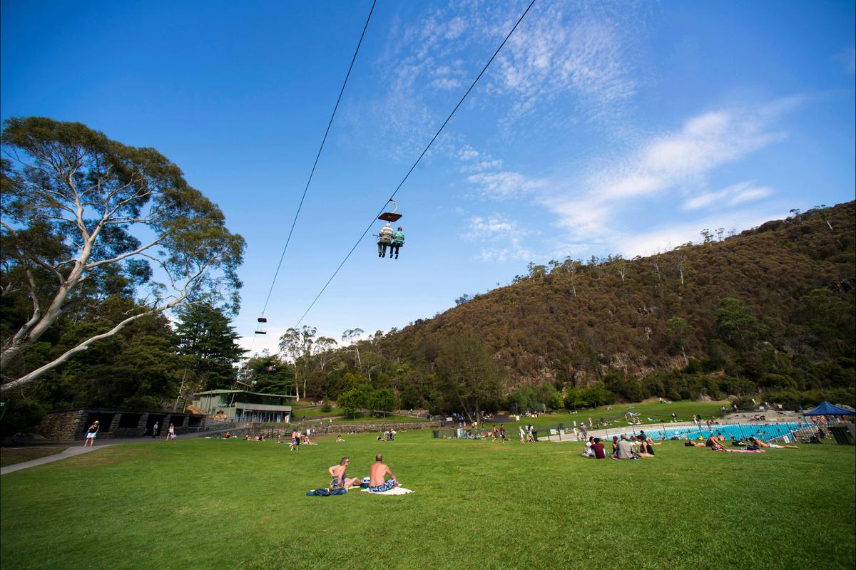 Launceston Cataract Gorge & First Basin - Launceston's own piece of wilderness just 15 minutes walk from the city centre