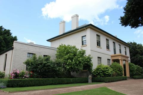 Franklin House