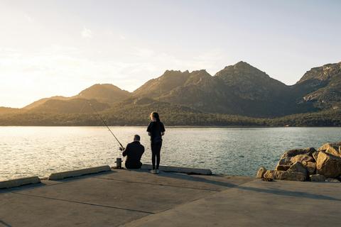 Fishing from shore - The Jetty, Esplanade