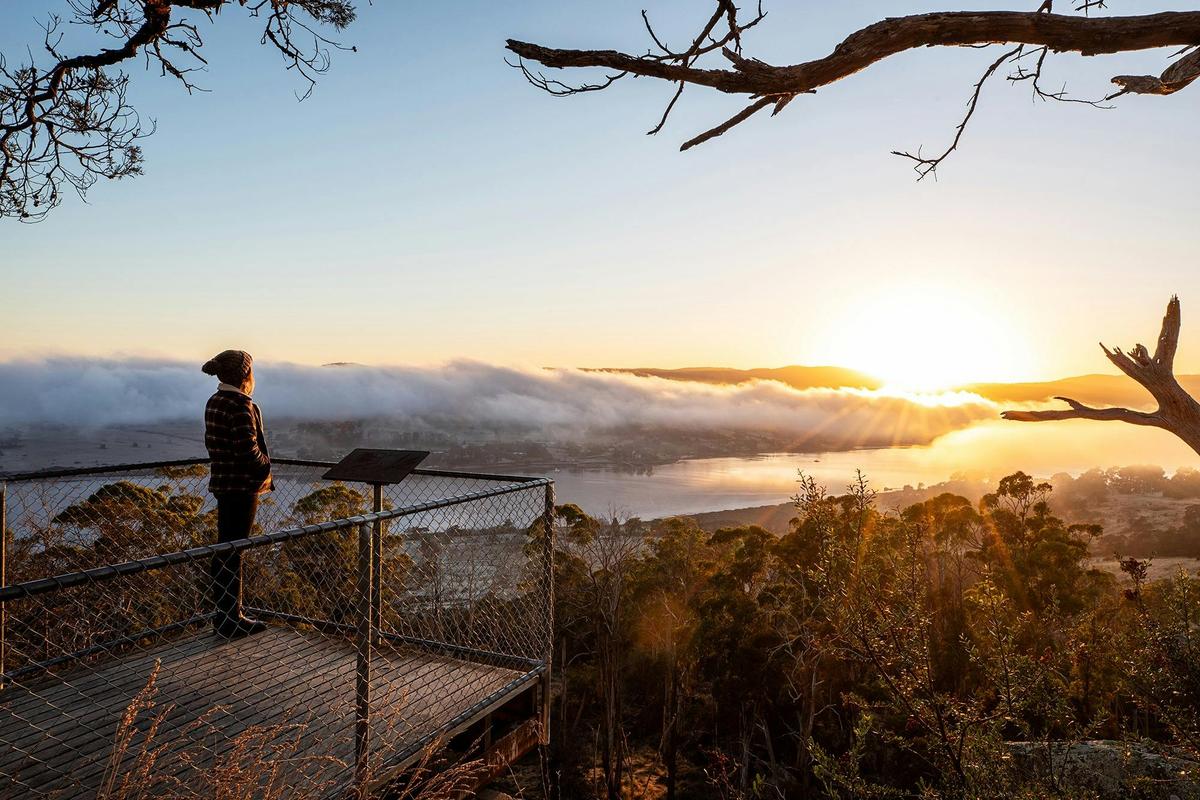 Brady's Lookout