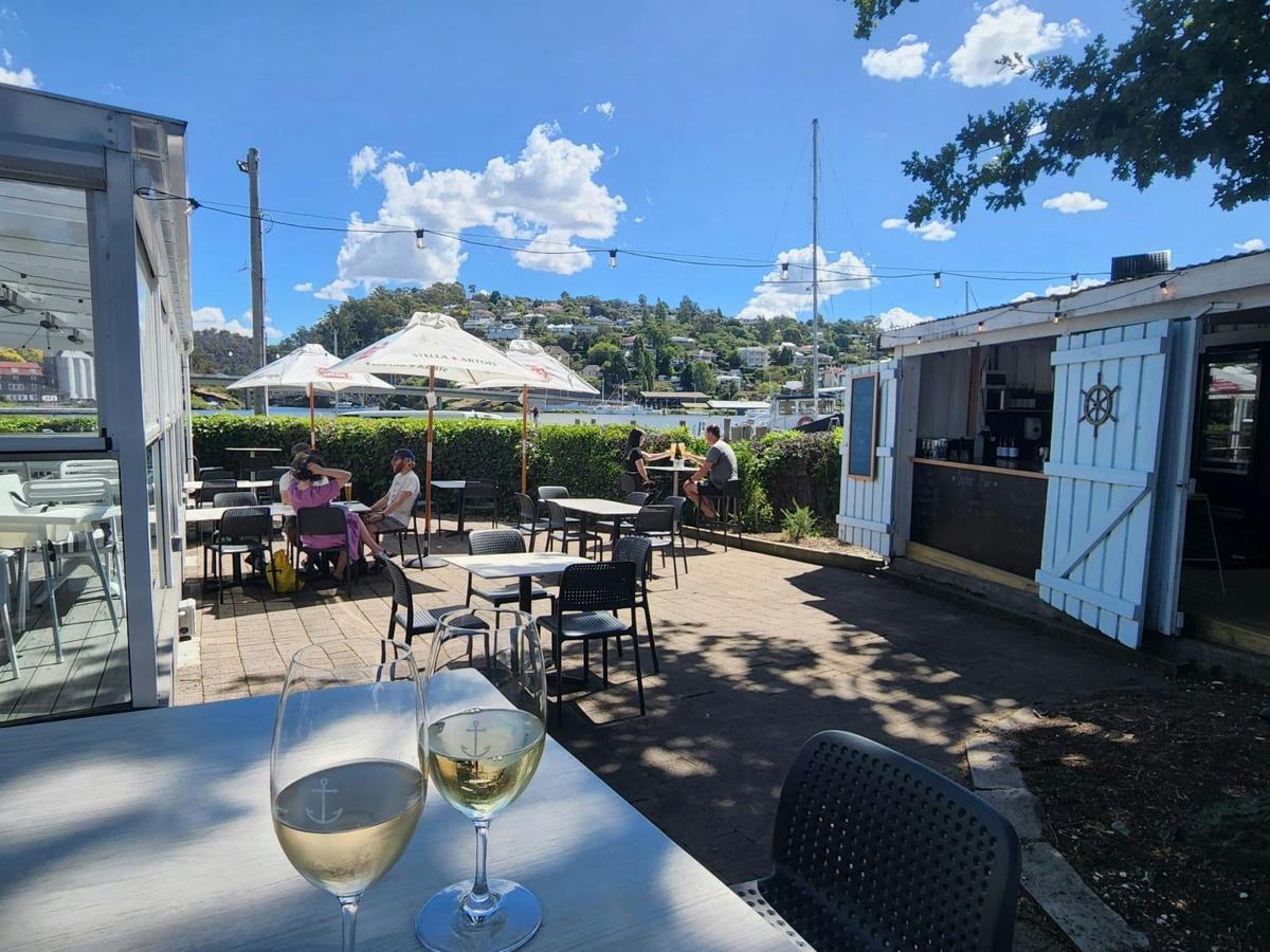 Oyster Shed Bar