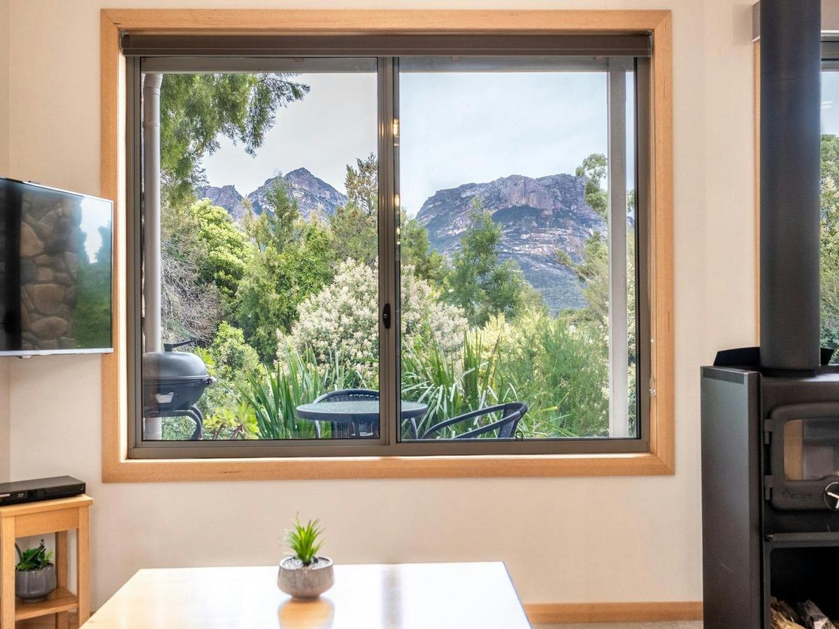 Freycinet Stone Studio 6