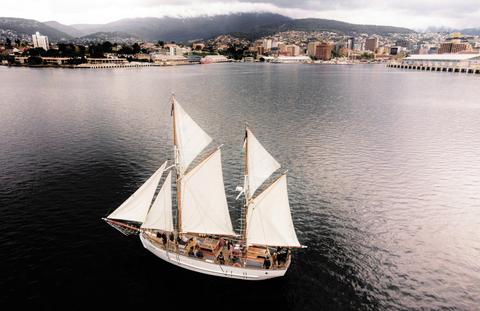 SV Rhona H Two Hour Sail on the River Derwent