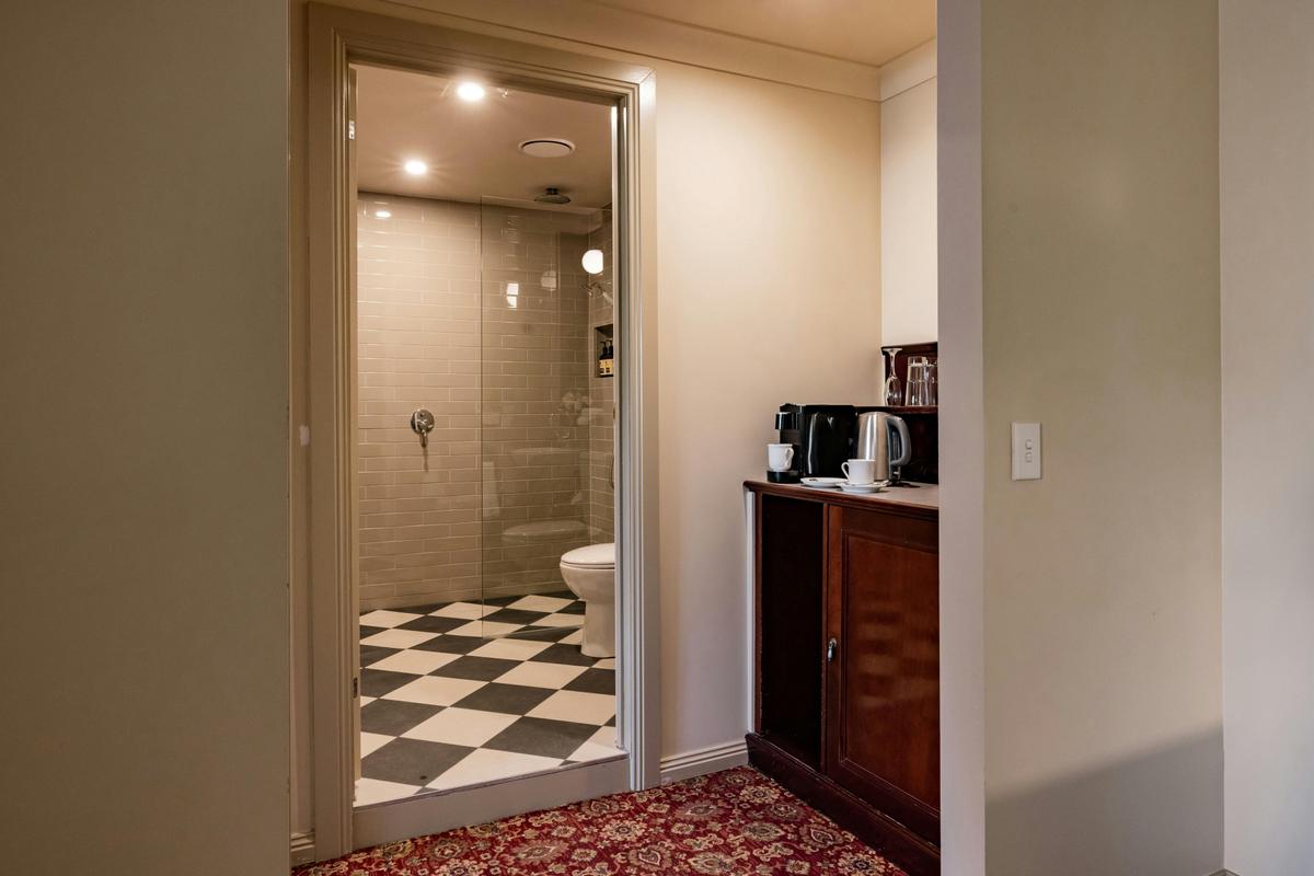 Executive Suite