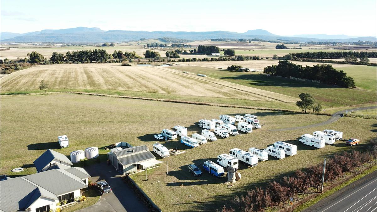 Hagley RV Farm Stay - Rural and Mountainn Views