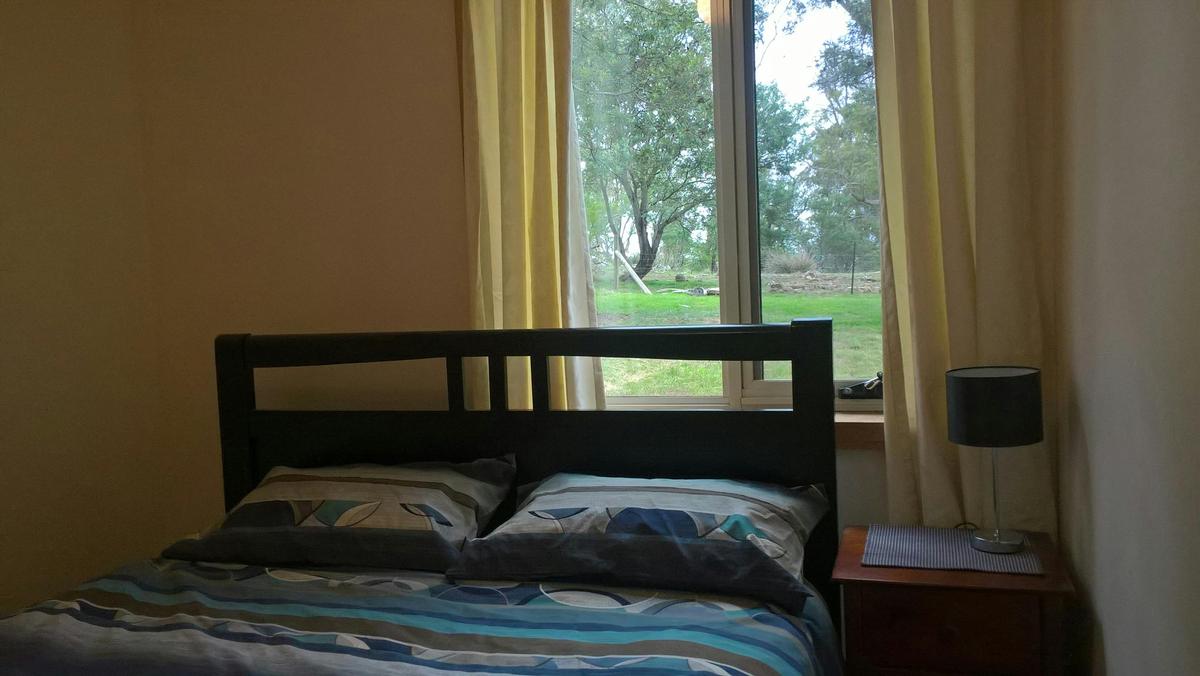 Queen size bed