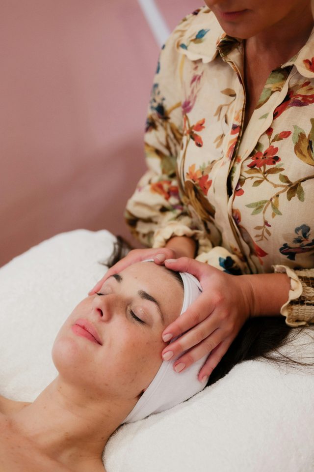 Sol Organic Facialist