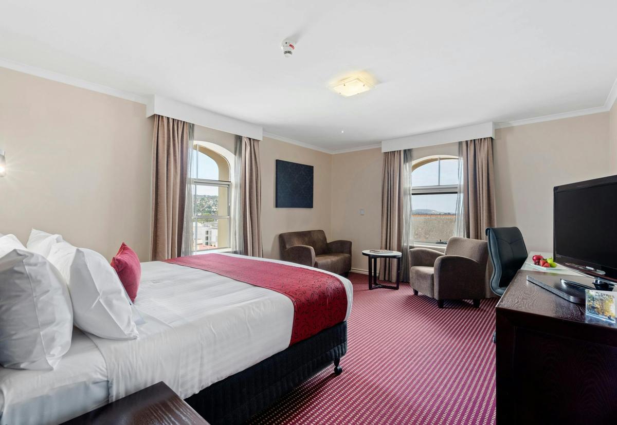 Ensuite Room (Executive)