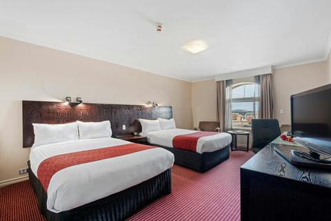 Ensuite Room (Executive)