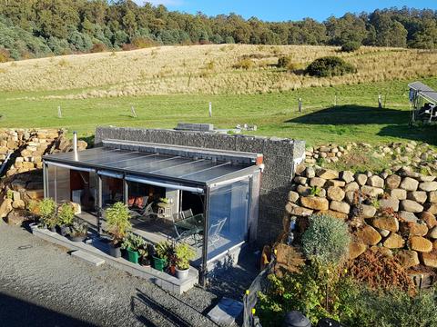 Huon Burrow