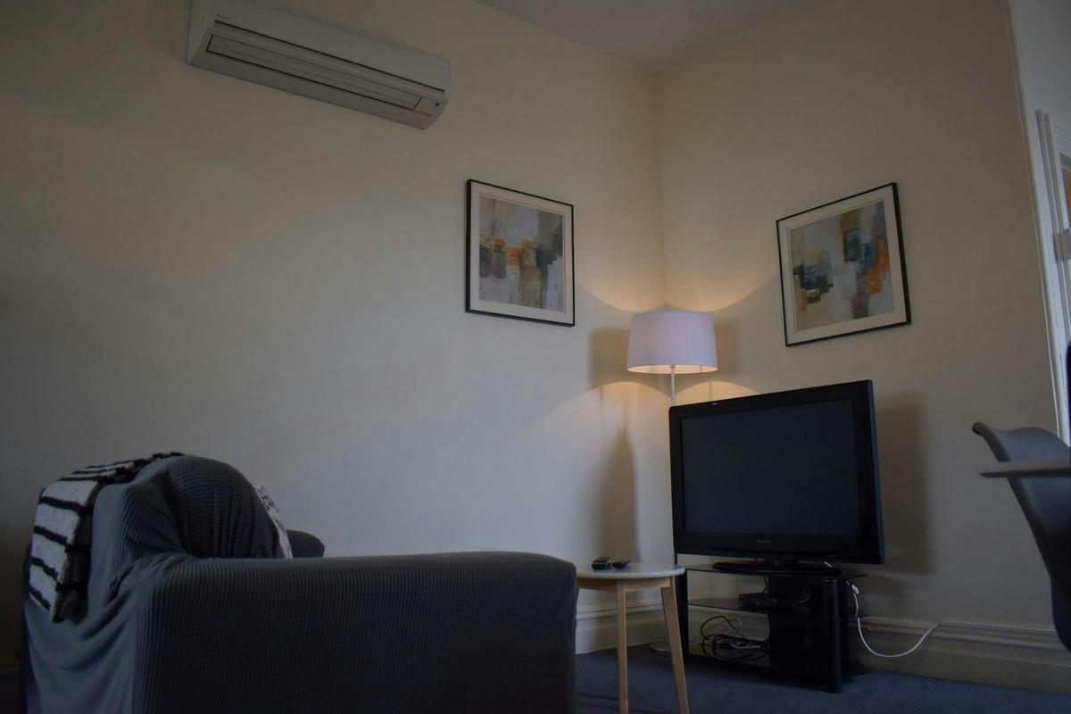 Comfy Lounge