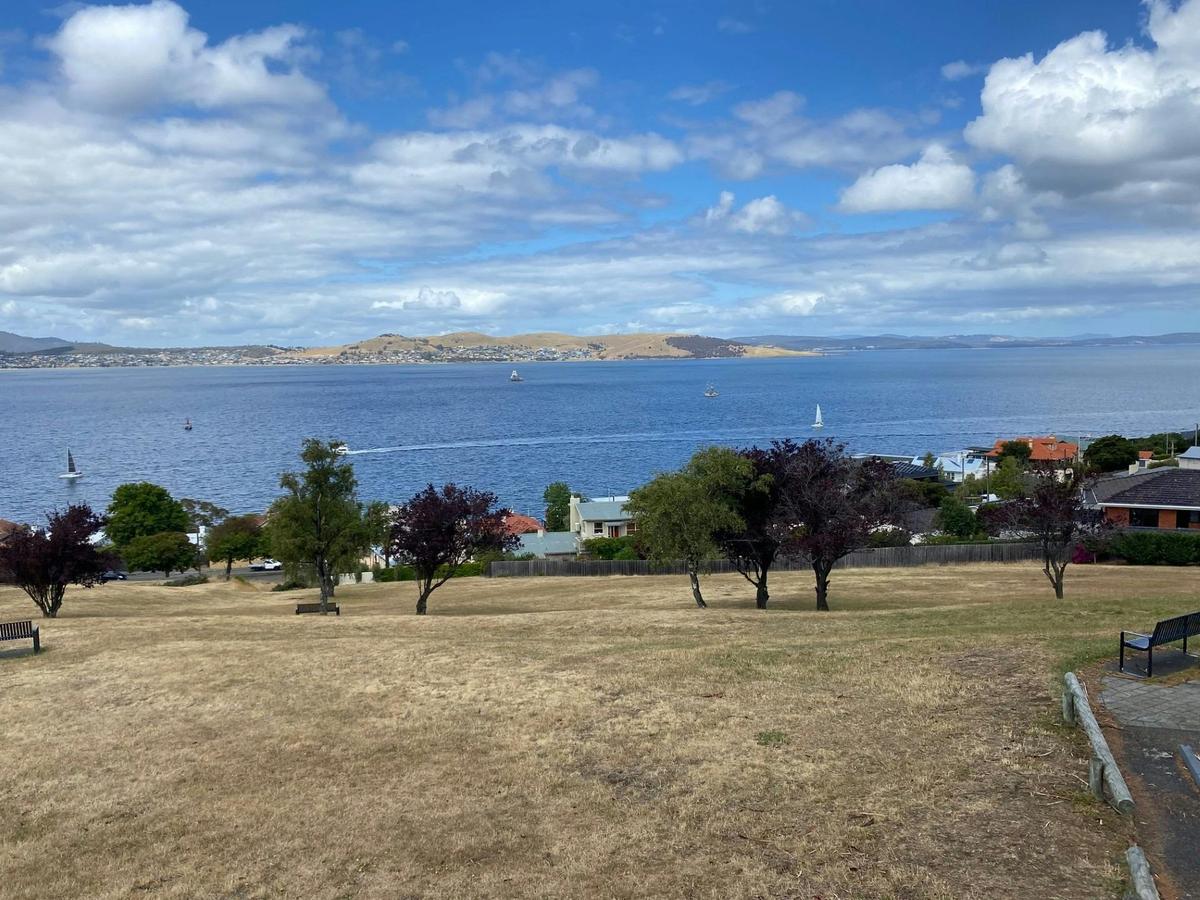 90 minute Scenic Circuit