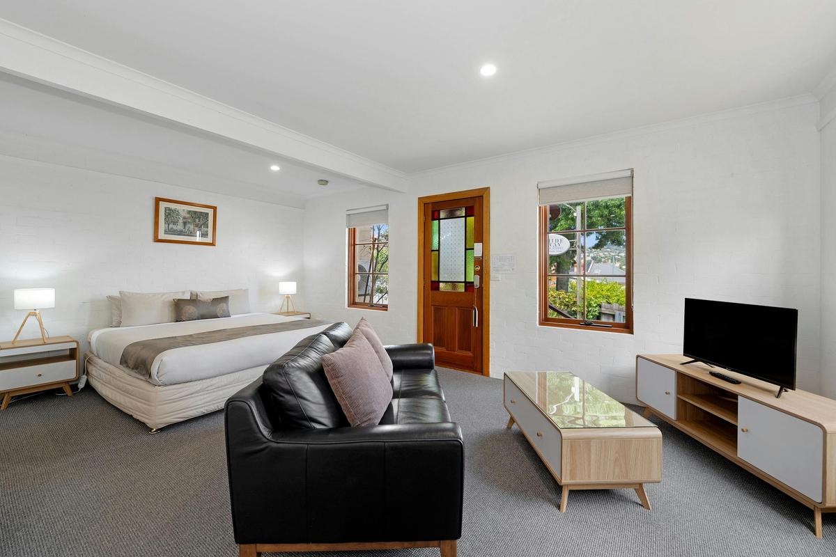 Standard Suite