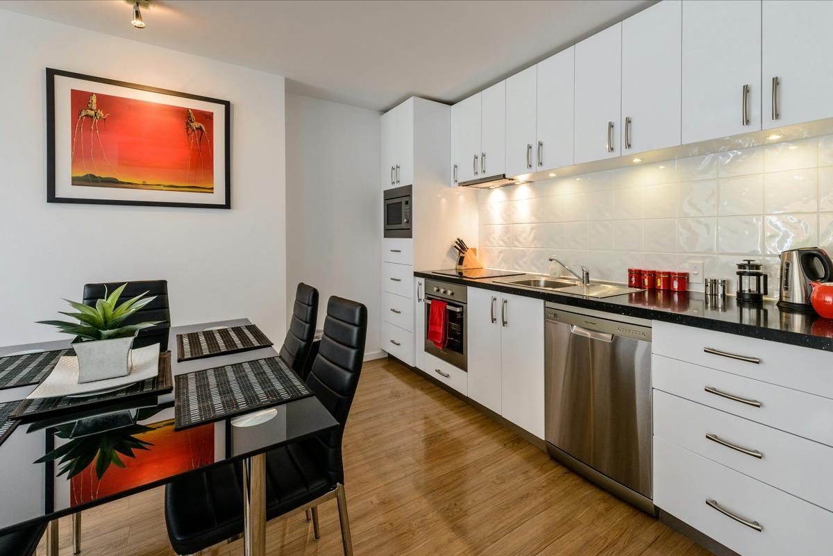 Fully equipped kitchen