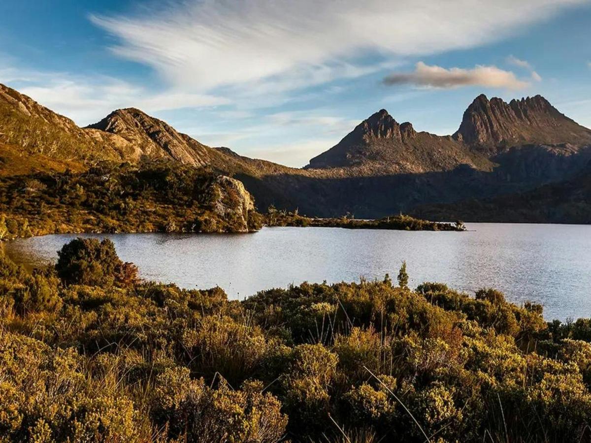 Trek the Cradle Mountain Overland Track