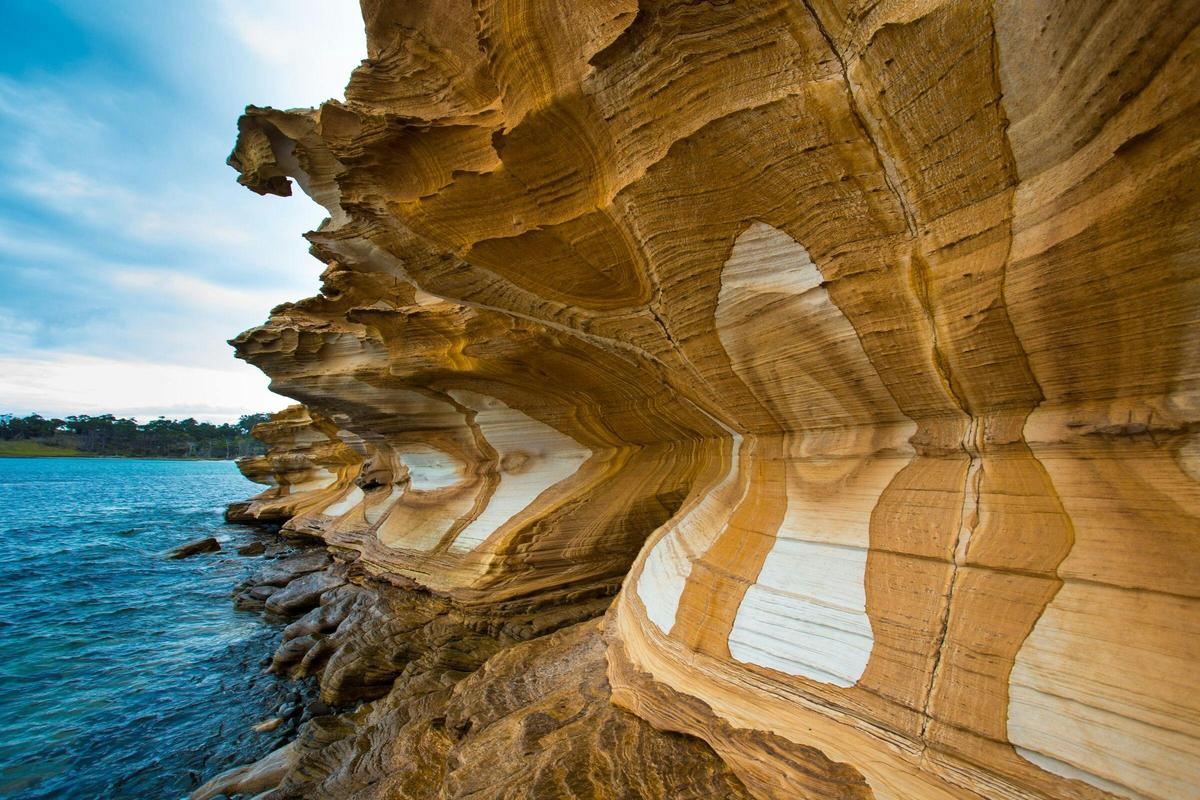 Walk Tasmania’s Capes, Freycinet & Maria Island