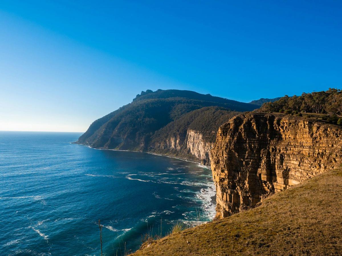 Walk Tasmania’s Capes, Freycinet & Maria Island