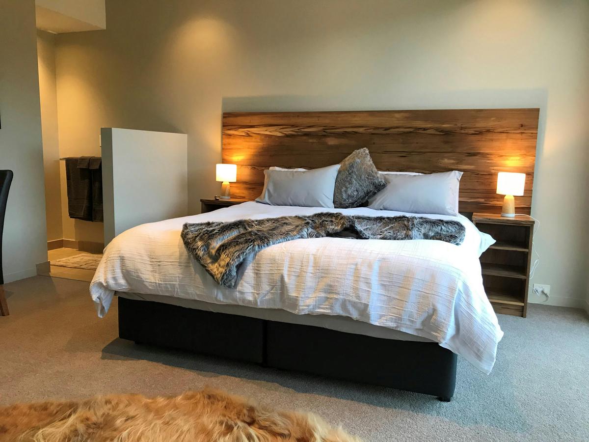 Cinema Suite king size bed