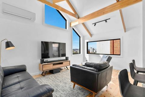 Inner City Hobart Cottage